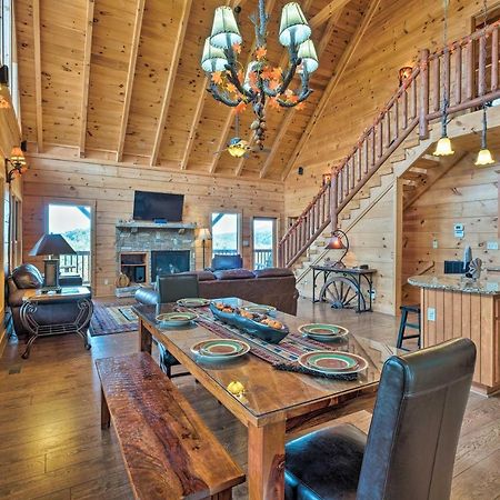 Pigeon Forge Cabin With Brand New Hot Tub And Views! Sevierville Exterior foto