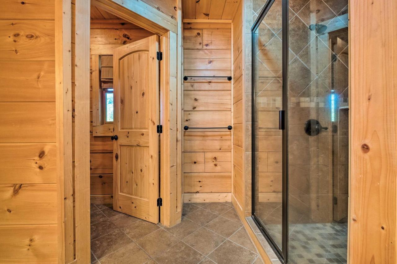 Pigeon Forge Cabin With Brand New Hot Tub And Views! Sevierville Exterior foto